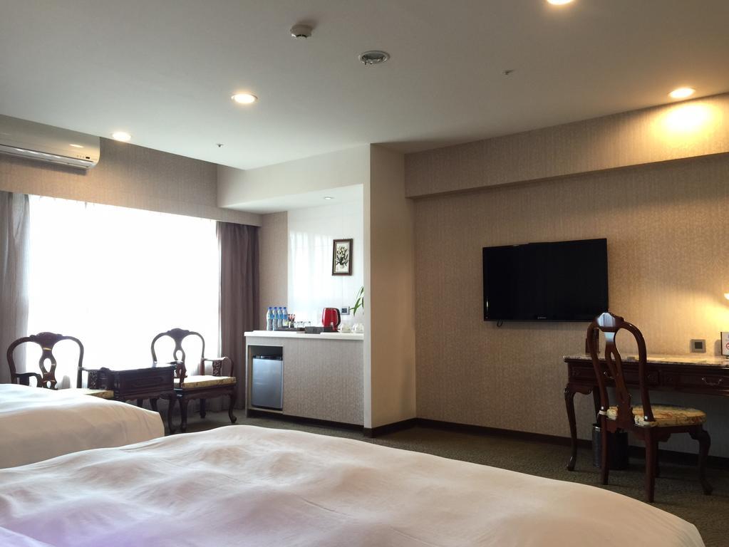 Royal Seasons Hotel Taichung‧Zhongkang Εξωτερικό φωτογραφία