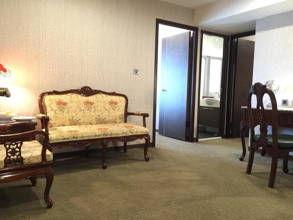 Royal Seasons Hotel Taichung‧Zhongkang Εξωτερικό φωτογραφία