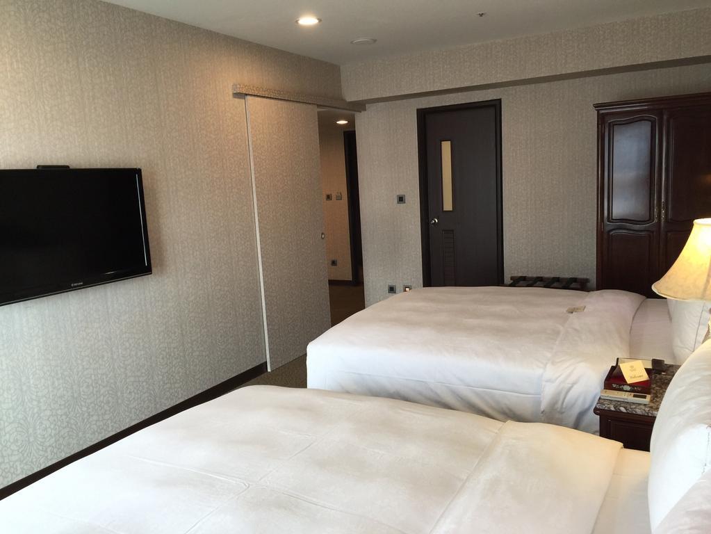 Royal Seasons Hotel Taichung‧Zhongkang Εξωτερικό φωτογραφία