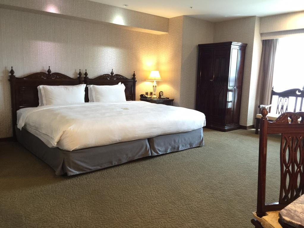 Royal Seasons Hotel Taichung‧Zhongkang Εξωτερικό φωτογραφία