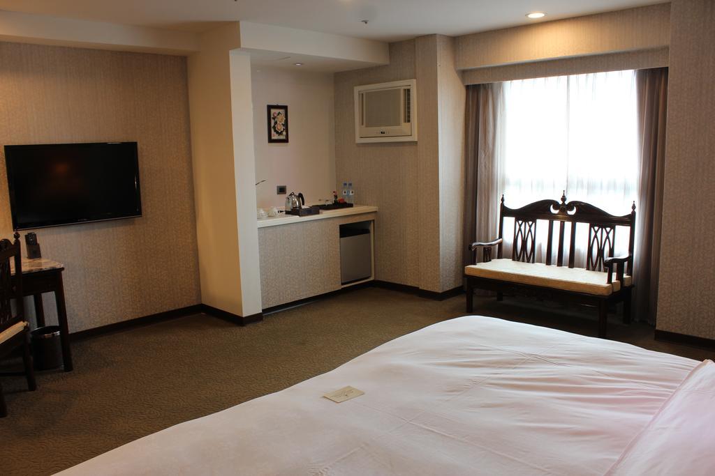 Royal Seasons Hotel Taichung‧Zhongkang Εξωτερικό φωτογραφία