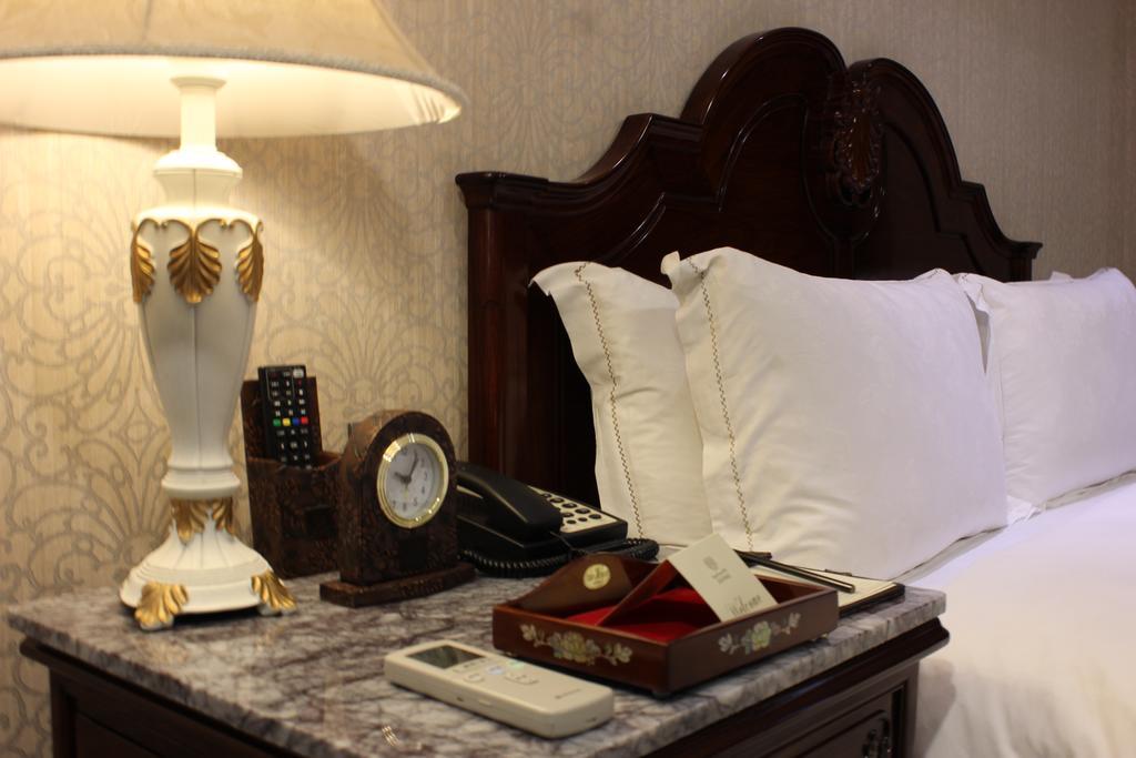 Royal Seasons Hotel Taichung‧Zhongkang Εξωτερικό φωτογραφία