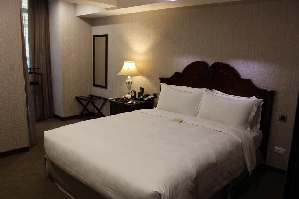 Royal Seasons Hotel Taichung‧Zhongkang Εξωτερικό φωτογραφία